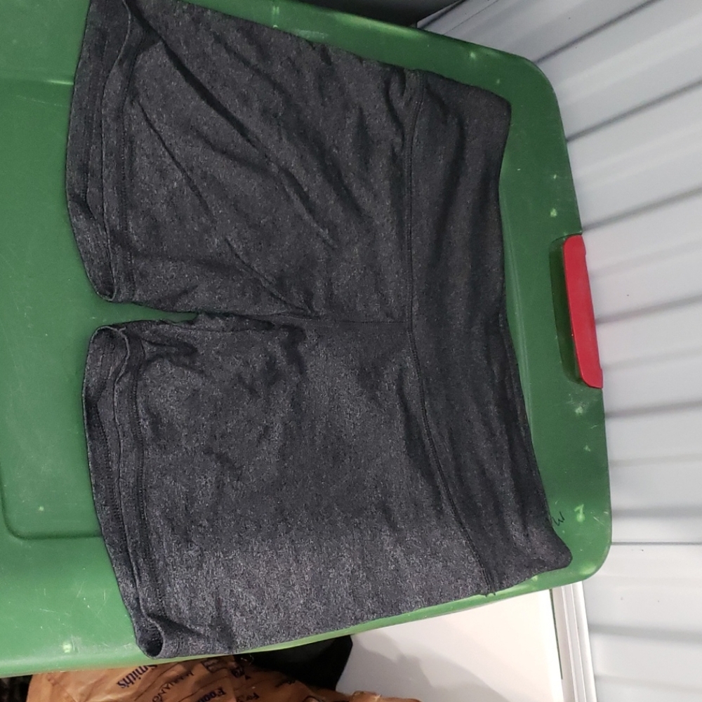 90° degree shorts